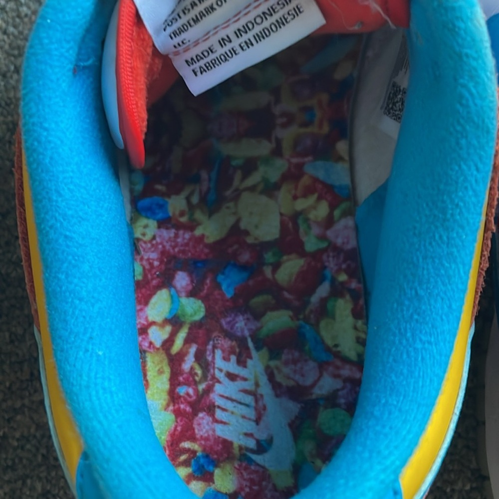 Nike Lebron Fruity Pebbles - Picture 3 of 6